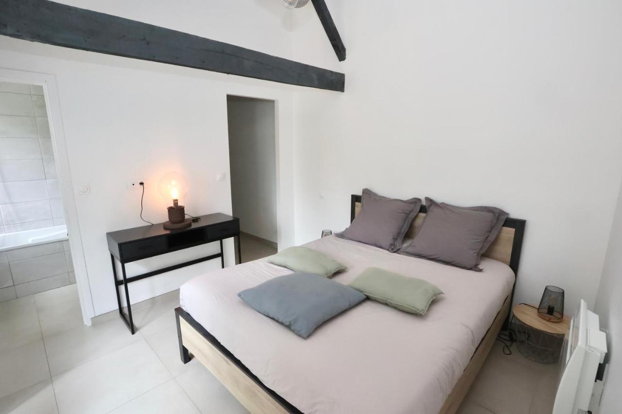 Apartamento L'Atelier Et Sa Terrasse Pontivy Exterior foto