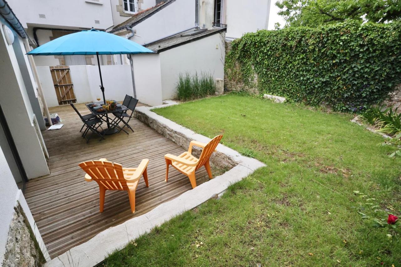 Apartamento L'Atelier Et Sa Terrasse Pontivy Exterior foto